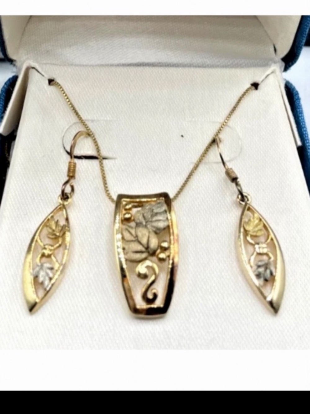 18k gold over sterling earring necklace set NWT
